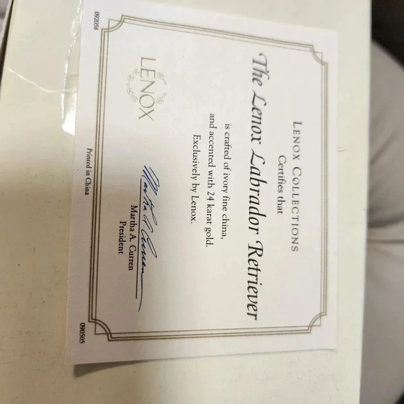 Lenox Porcelaine Figurine Labrador  Retriever with Ball 24k gold - Picture 4 of 6